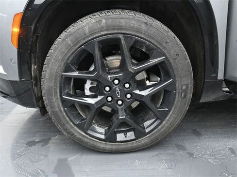 Used 2024 Chevrolet Traverse RS w/ LPO, Floor Liner Package image 54