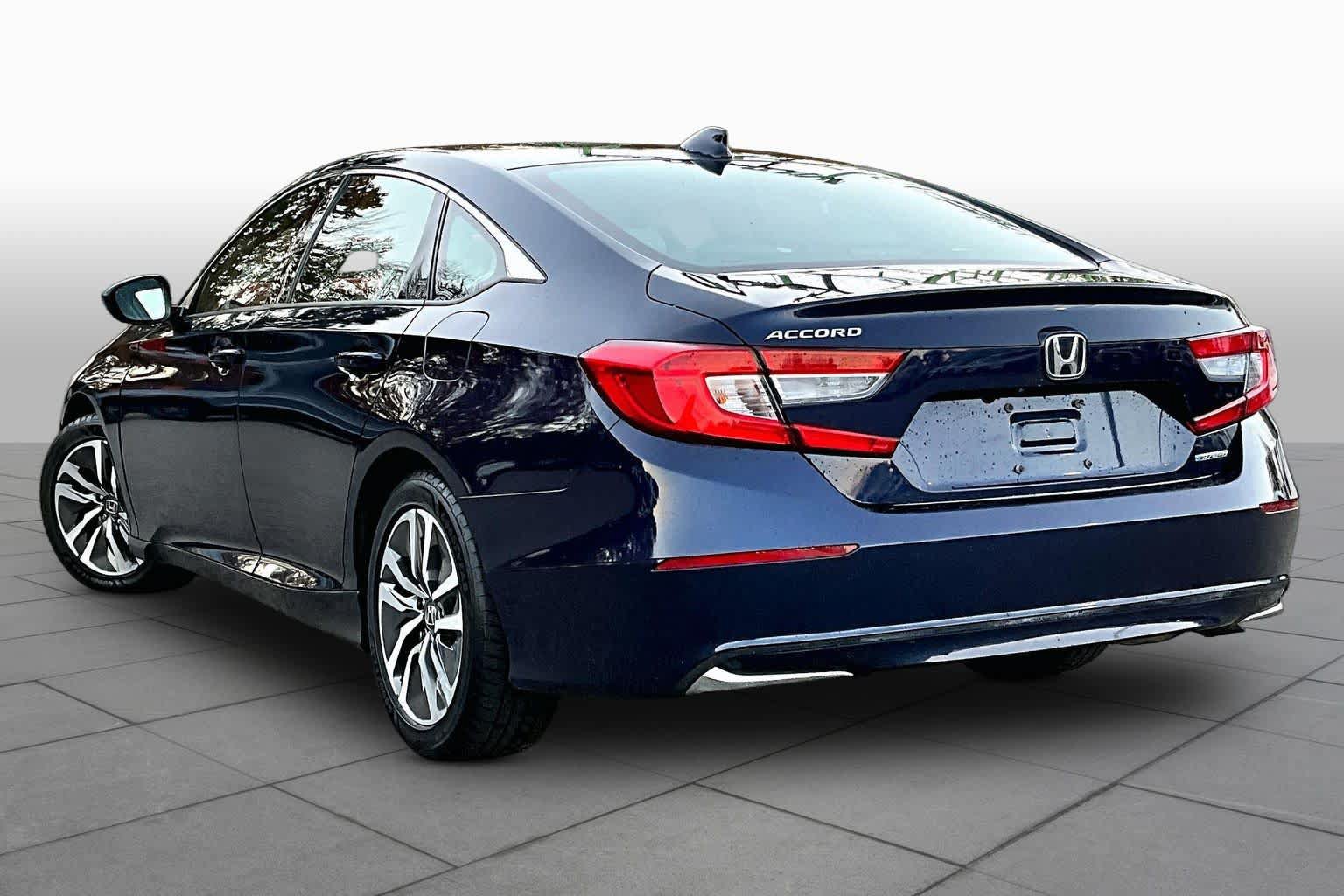 Used 2018 Honda Accord Hybrid image 12