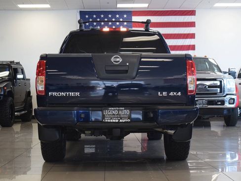 Used 2007 Nissan Frontier LE AWD/4WD image 6