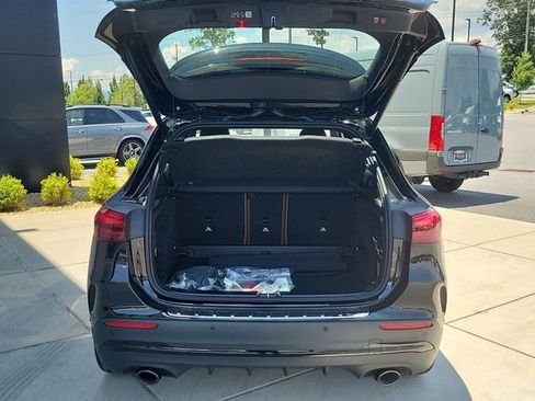 New 2025 Mercedes-Benz GLA 35 AMG 4MATIC image 5