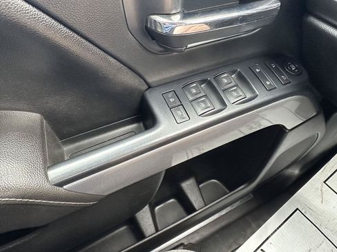 Used 2017 Chevrolet Silverado 1500 LT AWD/4WD image 68