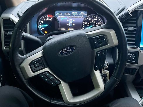 Used 2022 Ford F250 Lariat AWD/4WD image 11