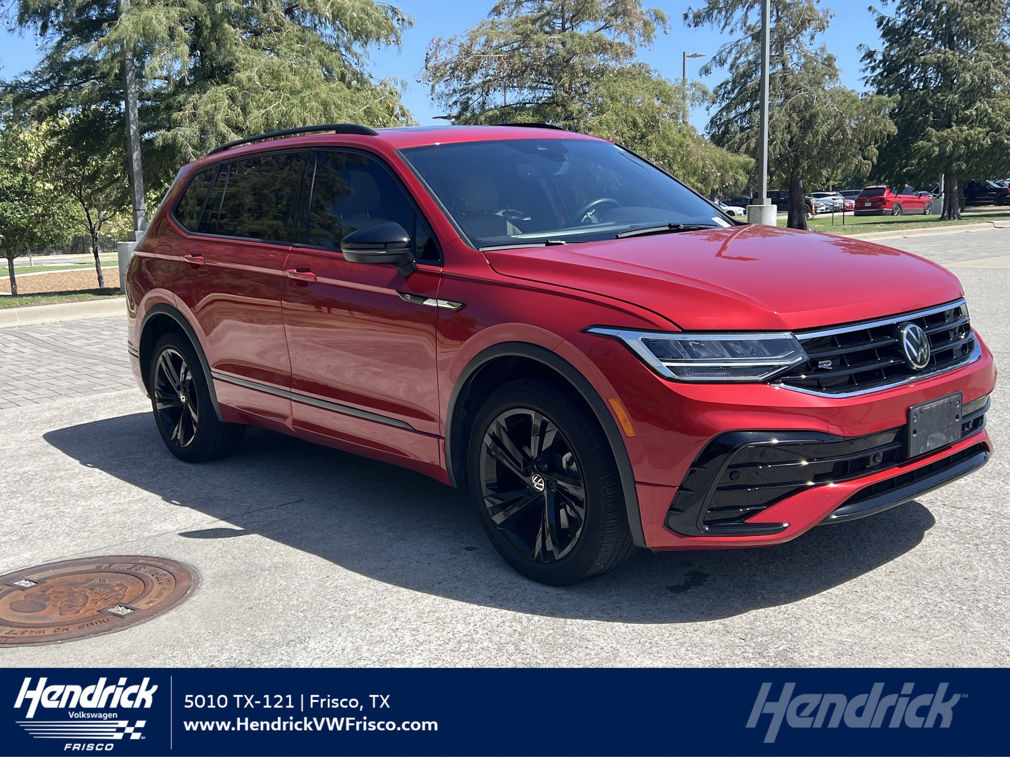 Certified 2024 Volkswagen Tiguan SE R-Line FWD image 1