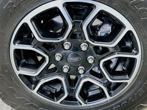 Used 2022 Ford F150 XLT w/ Equipment Group 302A High RWD image 29