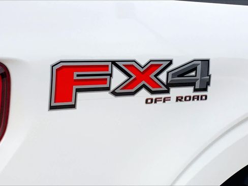 Used 2022 Ford F150 Platinum w/ Equipment Group 701A High AWD/4WD image 10