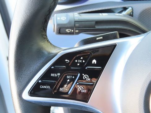 Used 2025 Mercedes-Benz CLA 250 4MATIC image 19