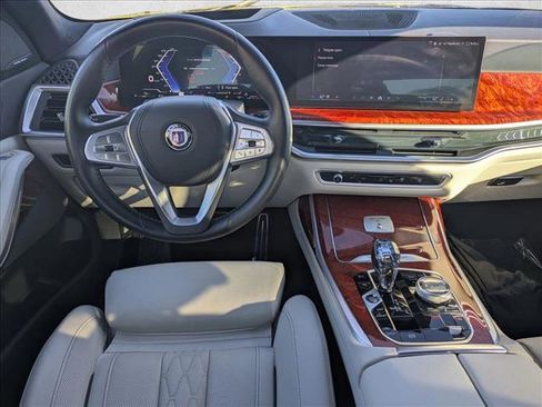Certified 2024 BMW ALPINA XB7 image 21