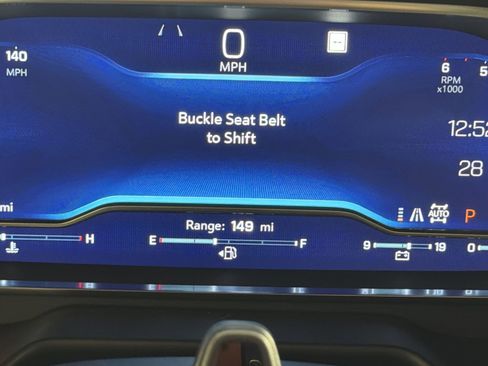 Used 2023 Chevrolet Suburban High Country w/ Advanced Technology Package image 17