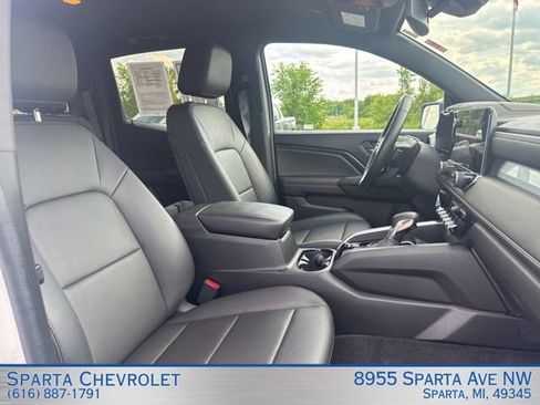 Used 2023 Chevrolet Colorado LT w/ LT Convenience Package III AWD/4WD image 28