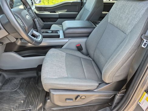 Used 2022 Ford F150 XLT w/ Equipment Group 302A High AWD/4WD image 16