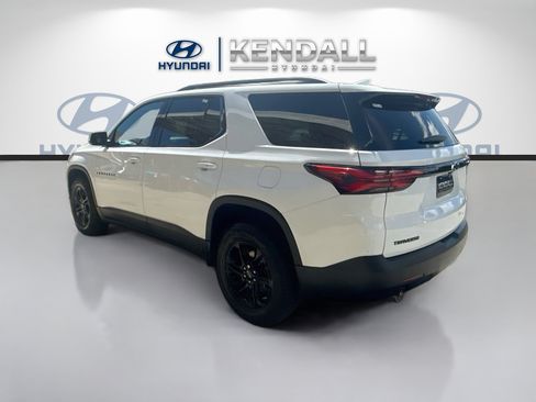 Used 2022 Chevrolet Traverse LT FWD image 4