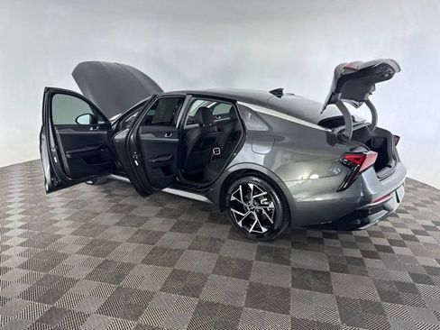 Used 2025 Kia K5 EX FWD image 16