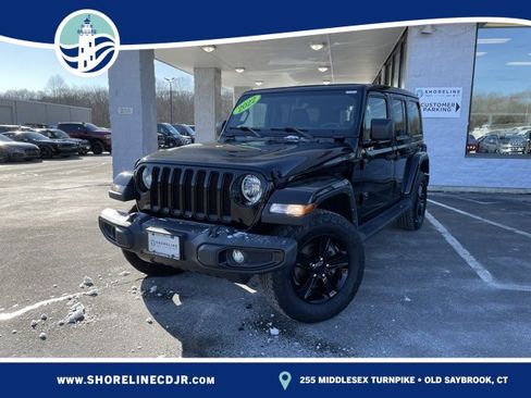 Used 2022 Jeep Wrangler Unlimited Sahara image 1
