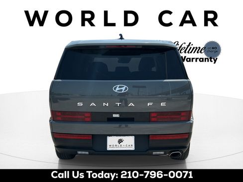 Used 2024 Hyundai Santa Fe SE FWD image 6