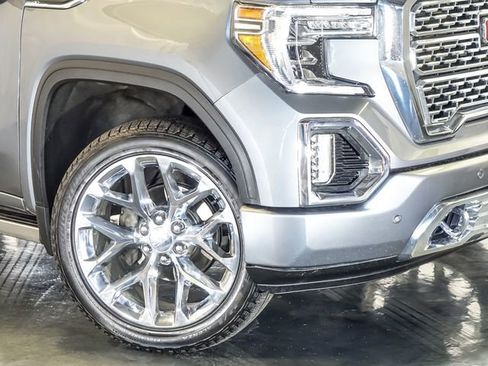 Certified 2019 GMC Sierra 1500 Denali w/ Denali Ultimate Package image 4