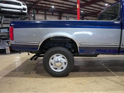 Used 1994 Ford F250 XLT image 9