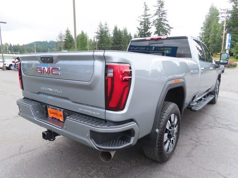 Certified 2026 GMC Sierra 3500 Denali w/ Denali Reserve Package AWD/4WD image 9