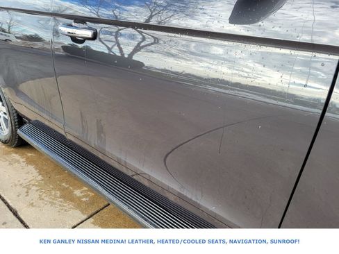 Used 2024 Ford Expedition Limited image 13