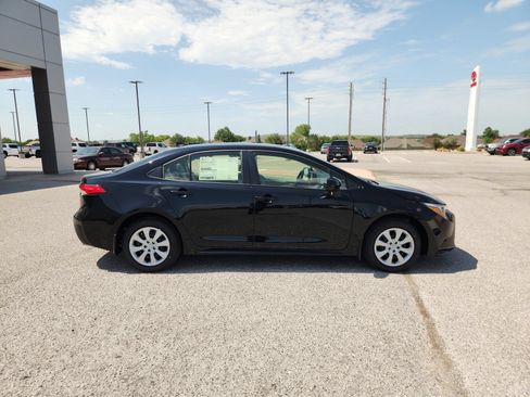 New 2026 Toyota Corolla LE FWD image 7