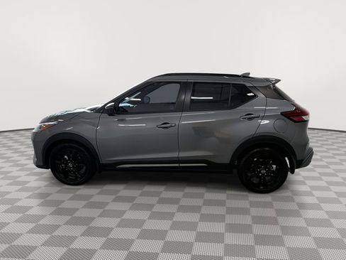 Used 2023 Nissan Kicks SR FWD image 6