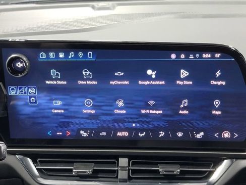 New 2026 Chevrolet Equinox EV LT w/ Comfort Package FWD image 19
