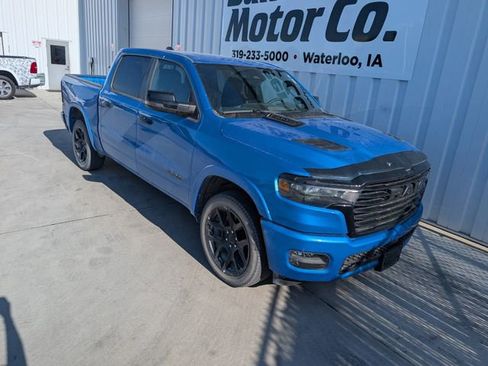 Used 2025 RAM 1500 Laramie w/ Night Edition AWD/4WD image 6