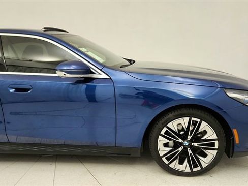 Used 2026 BMW 530i xDrive 530i xDrive image 8