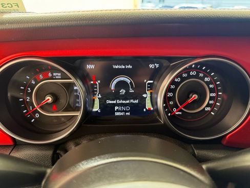 Used 2021 Jeep Wrangler Unlimited Rubicon AWD/4WD image 39