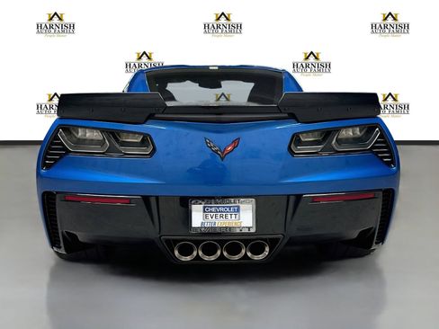Used 2016 Chevrolet Corvette Z06 w/ 3LZ Preferred Equipment Group RWD image 7