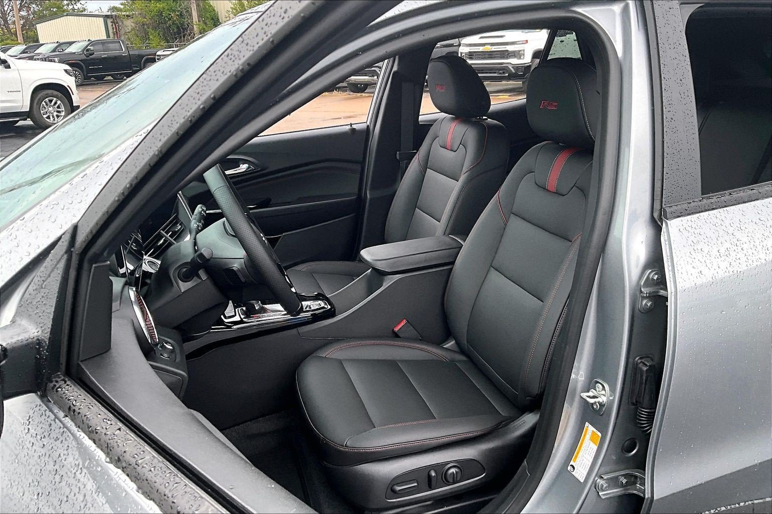 New 2026 Chevrolet Trax RS w/ Driver Confidence Package FWD image 9
