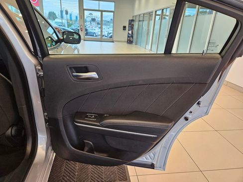 Used 2023 Dodge Charger SXT image 29