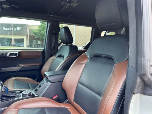 Used 2022 Ford Bronco Outer Banks image 17