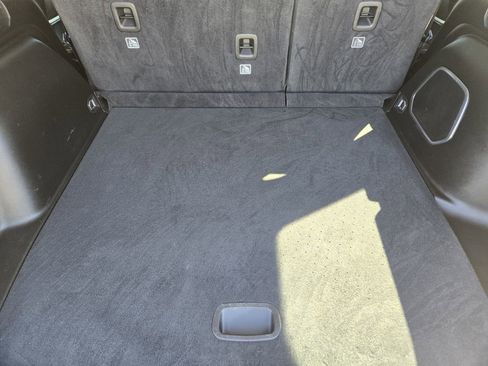 Used 2022 Jeep Grand Cherokee Limited 4xe w/ Luxury Tech Group II image 40