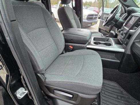 Used 2021 RAM 1500 Classic Warlock w/ Luxury Group image 18