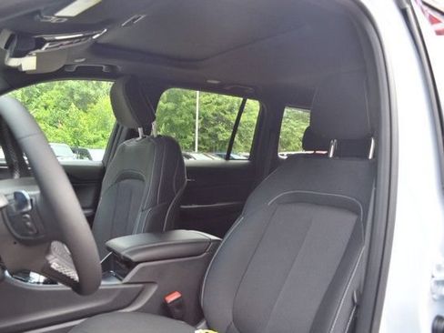 New 2026 Jeep Grand Cherokee Laredo X AWD/4WD image 15