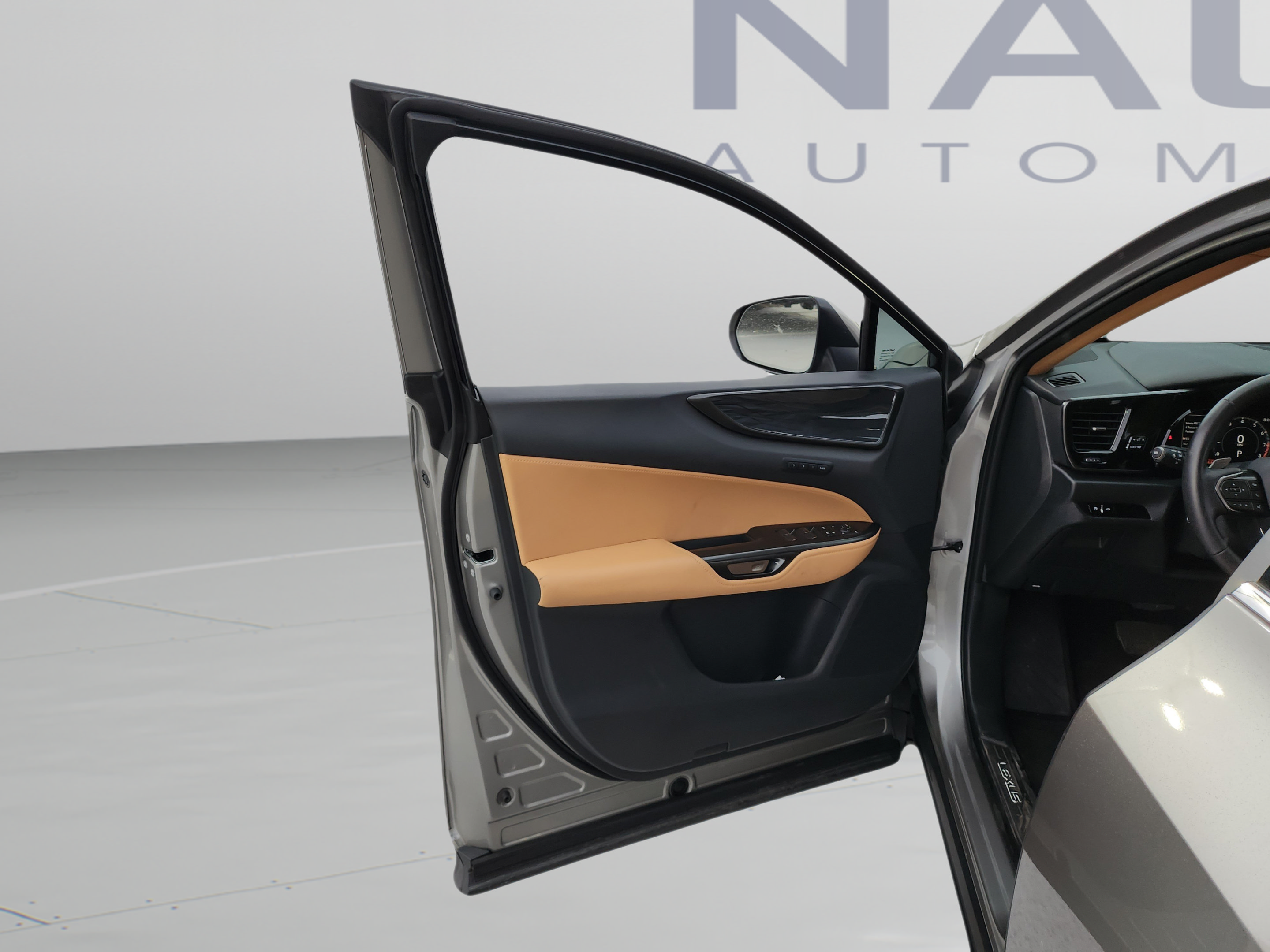 Certified 2025 Lexus NX 250 FWD w/ Accessory Package (2T) image 9