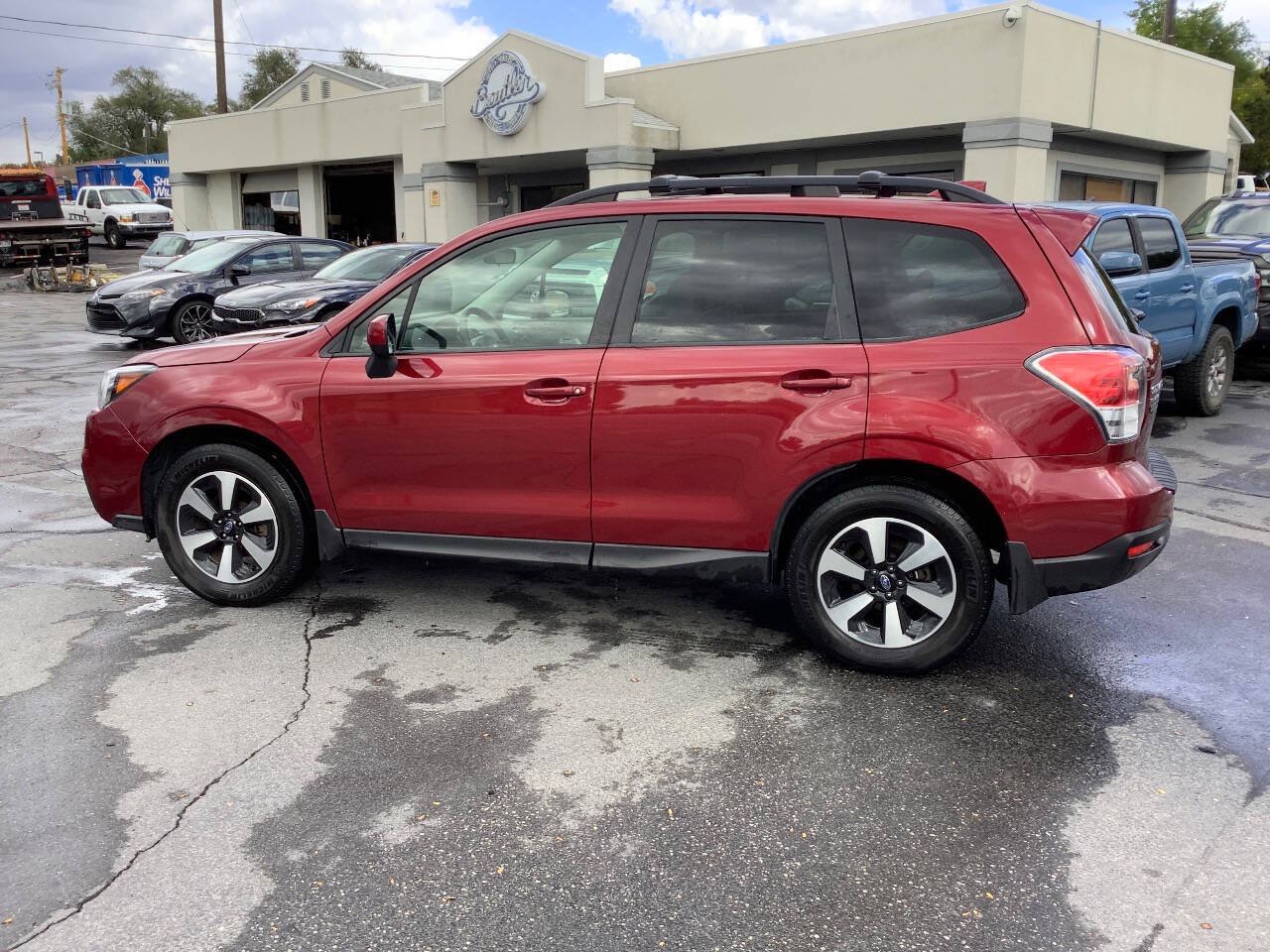 Used 2018 Subaru Forester 2.5i Premium AWD/4WD image 17