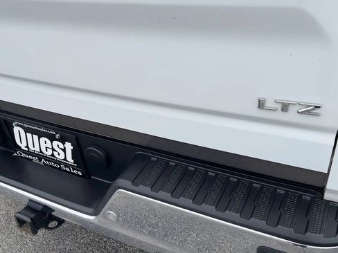 Used 2024 Chevrolet Silverado 1500 LTZ AWD/4WD image 13