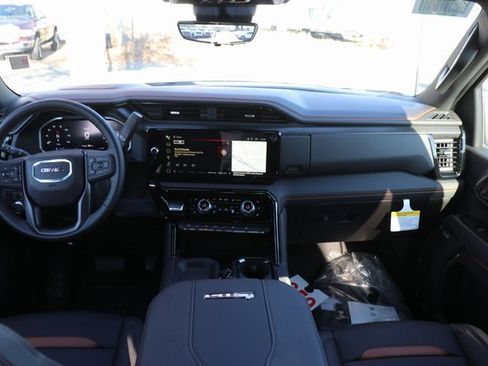 New 2026 GMC Sierra 2500 AT4 w/ AT4 Premium Plus Package image 17