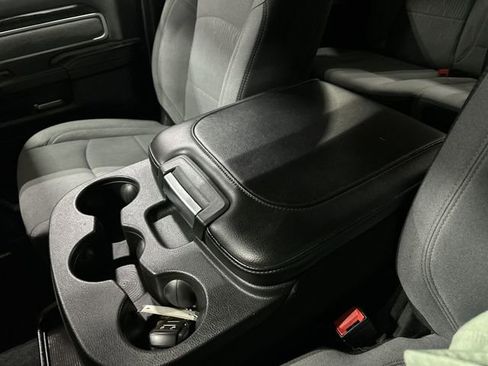 Used 2019 RAM 2500 Big Horn image 25