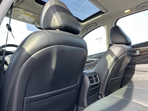 Used 2018 INFINITI Q50 Luxe w/ Essential Package (2.0T Luxe) image 30