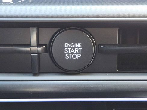 New 2026 Hyundai Santa Fe Calligraphy FWD image 17