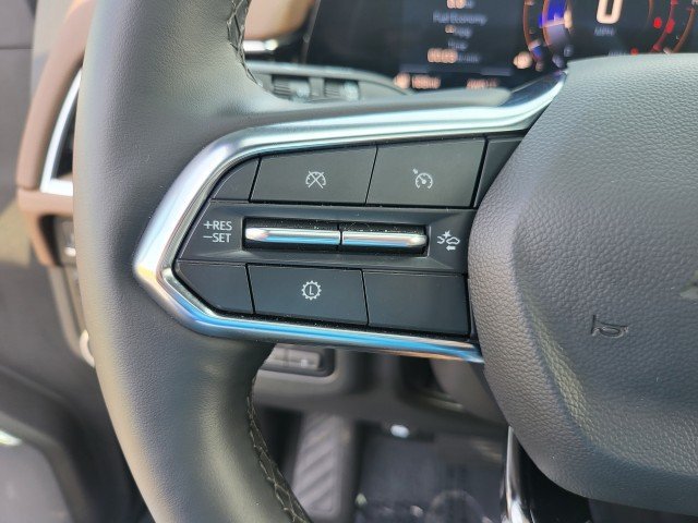 Used 2025 Chevrolet Suburban High Country AWD/4WD image 27