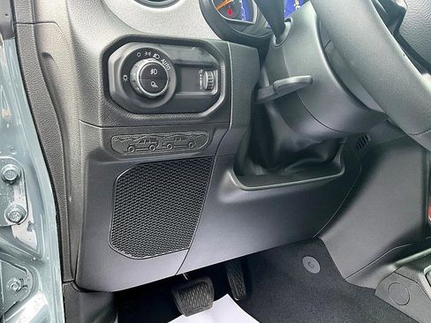 New 2026 Jeep Gladiator Willys image 15