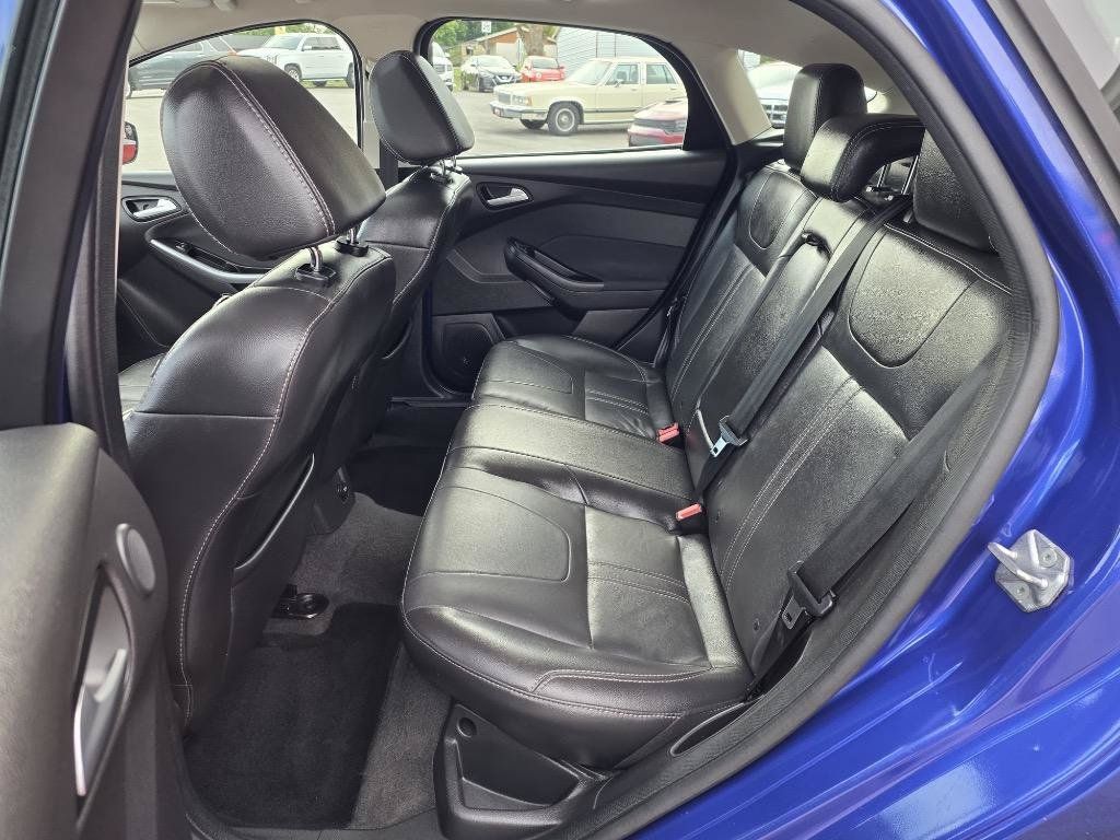 Used 2014 Ford Focus Titanium FWD image 33