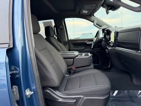 Used 2024 Chevrolet Silverado 1500 LT image 22