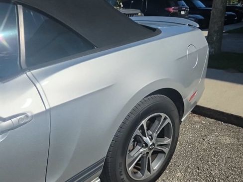Used 2014 Ford Mustang Premium w/ Equipment Group 201A RWD image 4