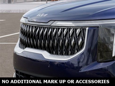 New 2026 Kia Carnival EX image 12