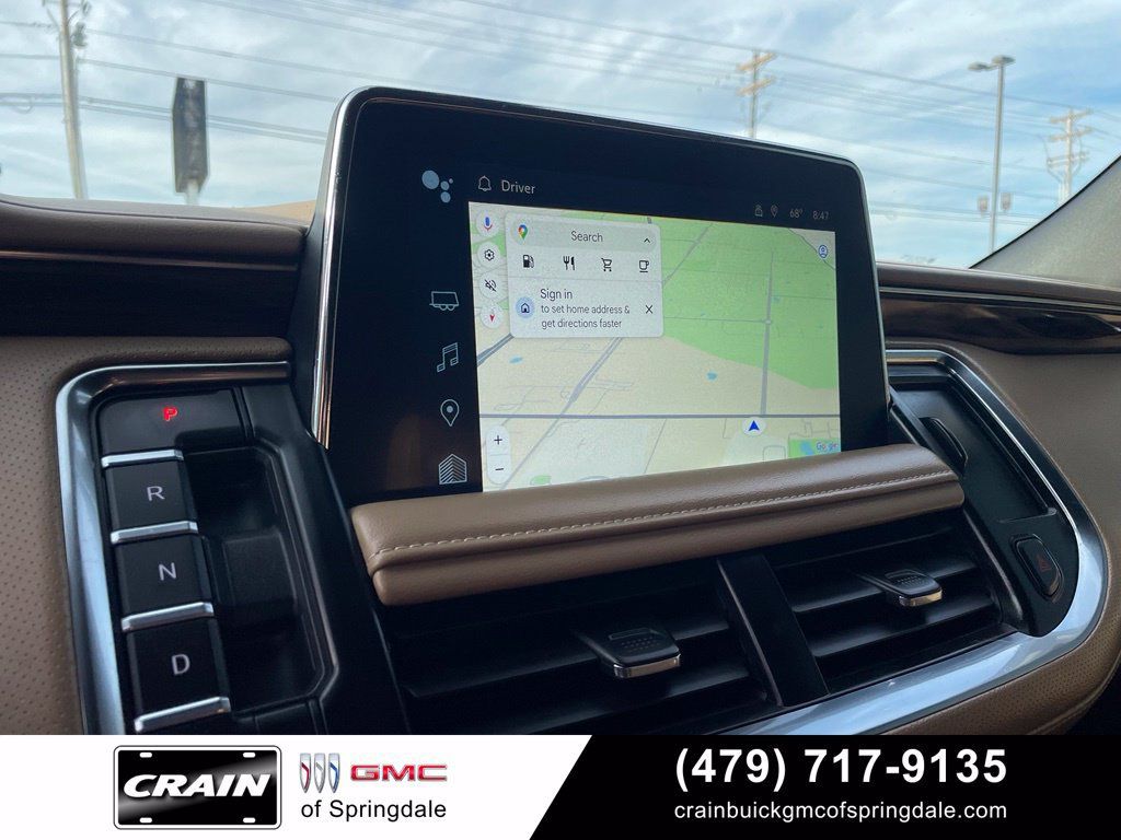 Used 2024 Chevrolet Tahoe Premier AWD/4WD image 16