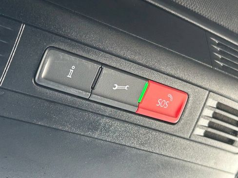 Certified 2023 Volkswagen Tiguan SE R-Line FWD image 53